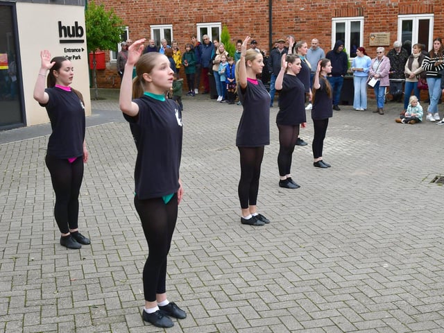 Go Dance Set in Navigation Yard.