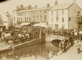 A photo of Horncastle Horse Fair in the Bull Ring and around the old Town Bridge in the early 1900s.