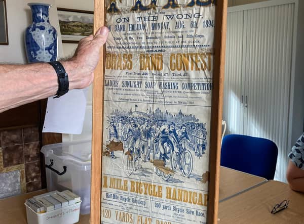 The colour poster.