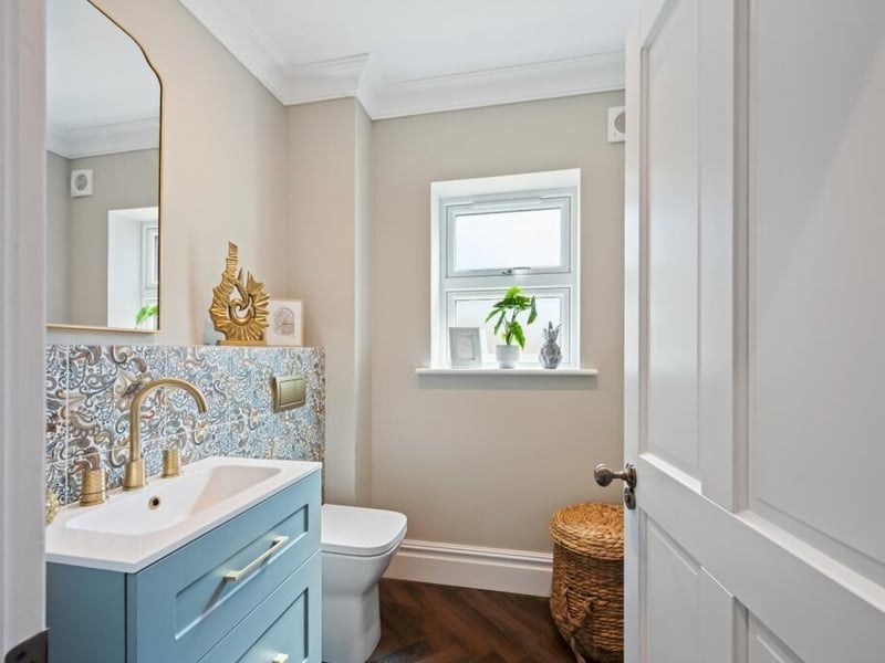 The ground-floor WC.