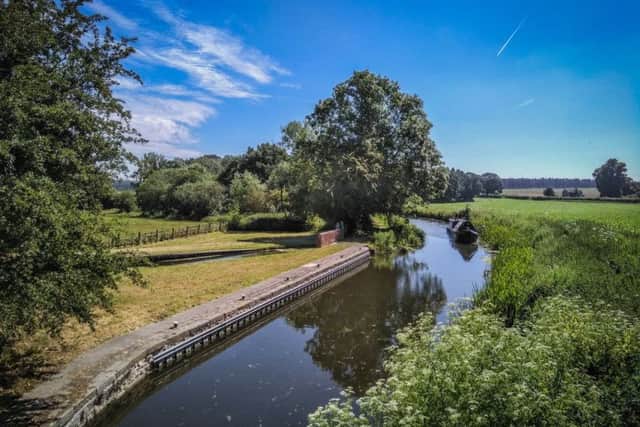 A 30 mile stretch of the Chesterfield Canal has been awarded a Green Flag Award