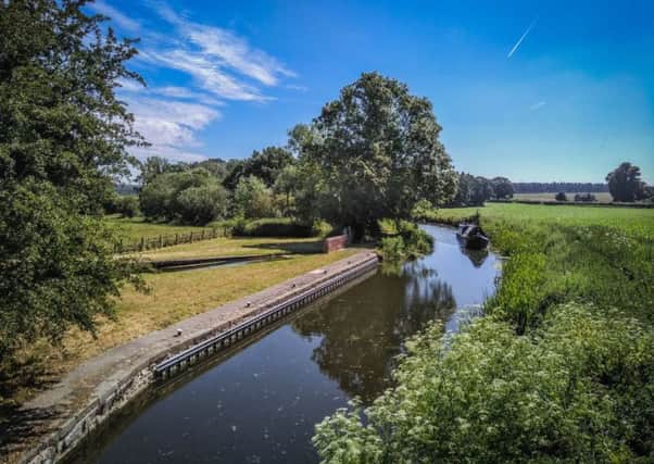 A 30 mile stretch of the Chesterfield Canal has been awarded a Green Flag Award