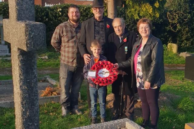 Joseph Carroll, Vince Hines, Zena Robinson, Andrew Robinson and Shaun Carroll