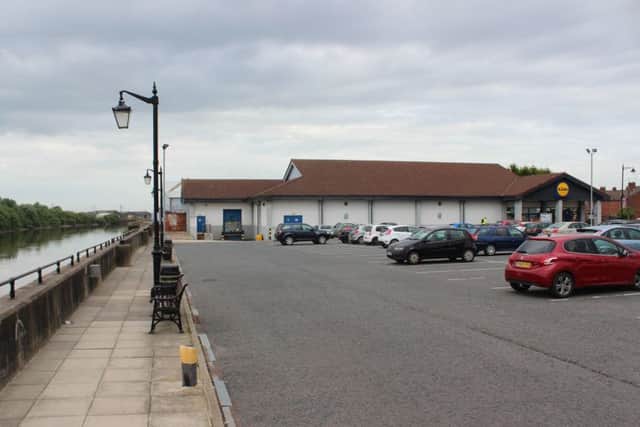 The car park at the former Lidl supermarket in Gainsborough is to be used for pay and display parking.