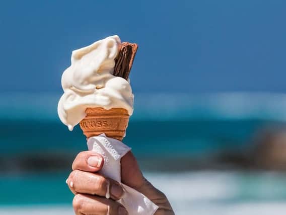 Burglars have struck at an ice cream shop in Gainsborough.