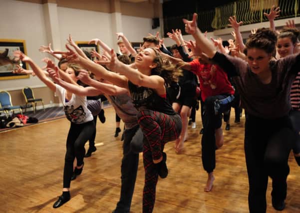 Worksop and Retford youngsters from Stagecoach Theatre Arts will be among 3,000 performers to take part in an epic performance of Cats in Birmingham on Sunday 24th March 2013