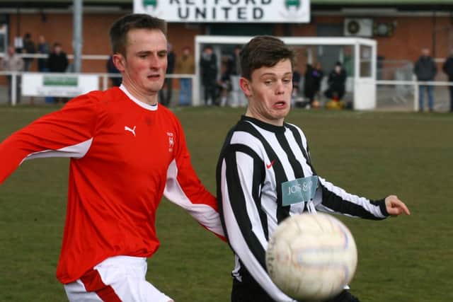Retford United 3-1 Maltby Main
Baris NCEL Premier Division
Saturday 30th March 2013
Reece Thompson in action for Retford United.
Jon Knight 07825 047766