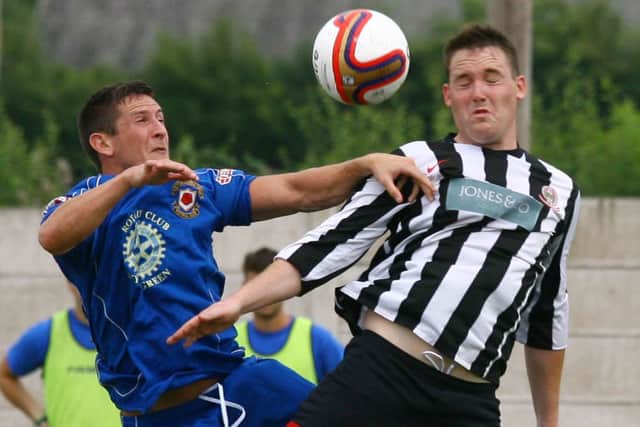 Retford United 1-2 Sutton Coldfield Town
Pre Season Friendly
Saturday 27th July 2013
Lee Holmes in action for Retford United against Sutton Coldfield Town last Saturday afternoon.
Jon Knight 07825 047766