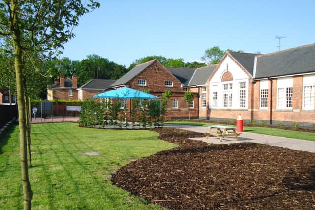 Langold Dyscarr Community School