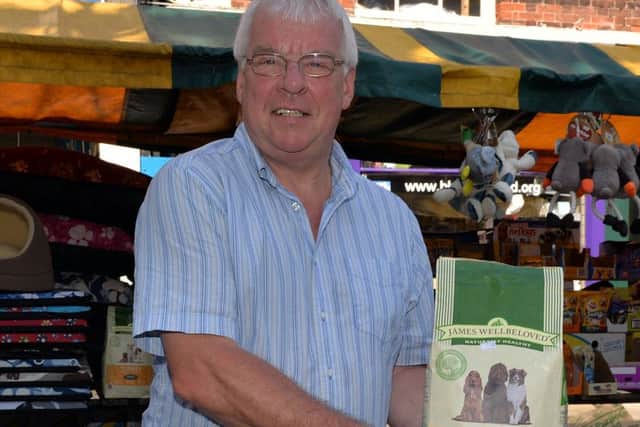 Dave Shaw is retiring from his pet food market stall after 25 Years