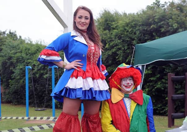 NEPB Luddington Gala - Andy the clown measures up to Laura Brentano
