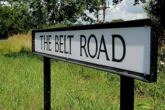 Pictures & signs at each end of The Belt Road at Gainsborough, to go with 'Rat run' story