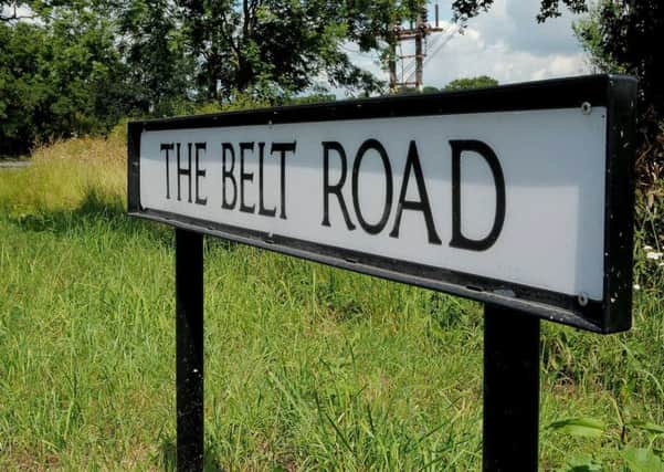 Pictures & signs at each end of The Belt Road at Gainsborough, to go with 'Rat run' story