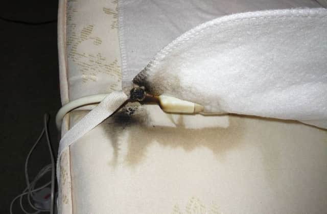 Picture of a faulty electric blanket.