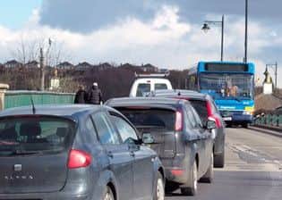 Traffic on the Gainsborough Bridge
