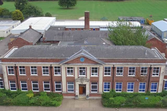 Queen Elizabeth's High School