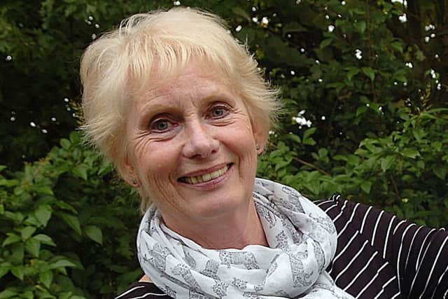 Coun Liz Redfern