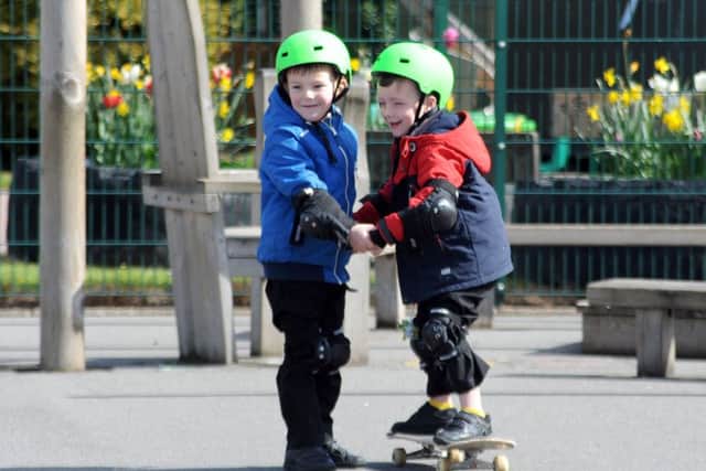 Hillcrest Early Years Academy skateboard session.
Pupils from Miss Cotton's reception class take part in a skateboarding lesson provided by Alex Hill from Team Rubicon.