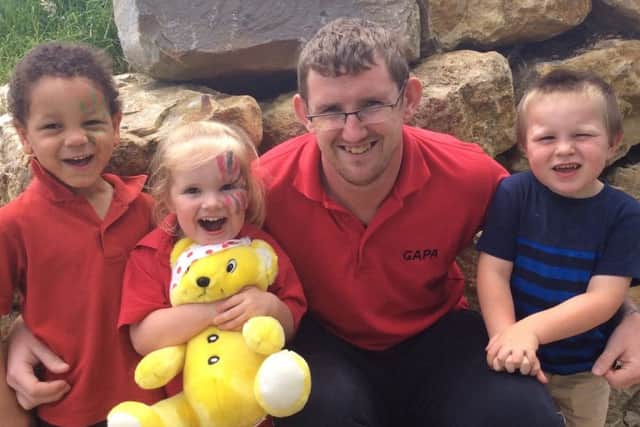 Max aged 4, Kaira aged 3, Tom Skelton Playleader , Charlie aged 4