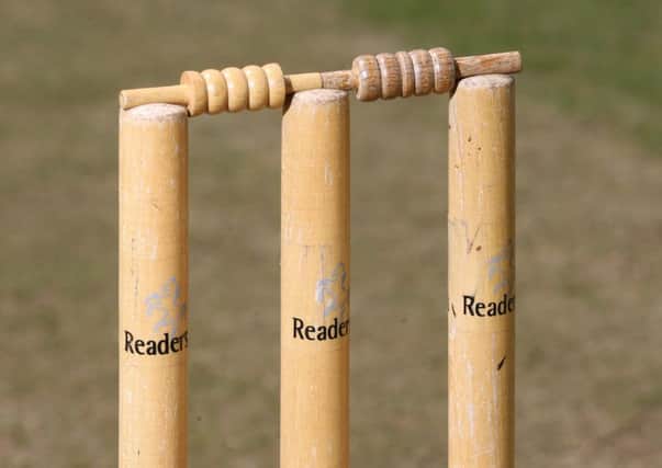 Cricket stumps

WEb tile