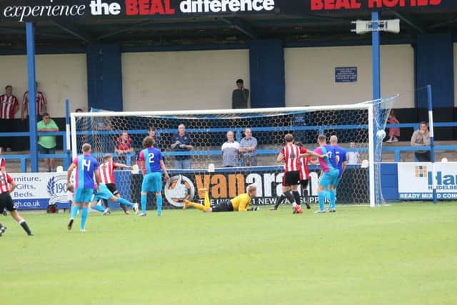 NWGU Gainsborough v Sheffield utd. Goal for Sheffield Utd