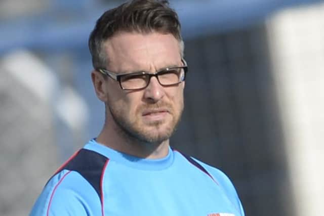 Gainsborough Trinity v Nuneaton Town Arrow points to Manager Dom Roma Picture: Sarah Washbourn / www.yellowbellyphotos.com