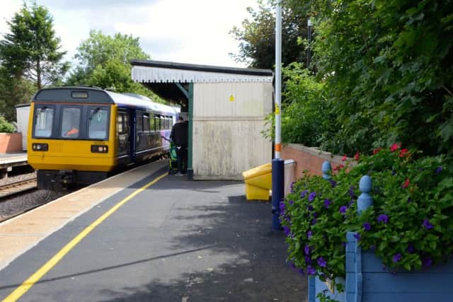 Gainsborough Lea Road station