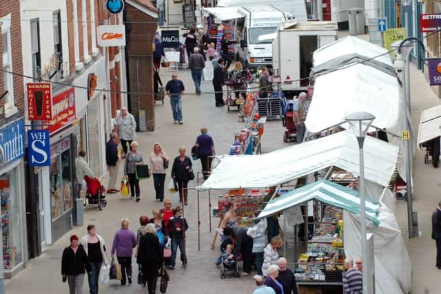 Gainsborough Market Place G110830-7b