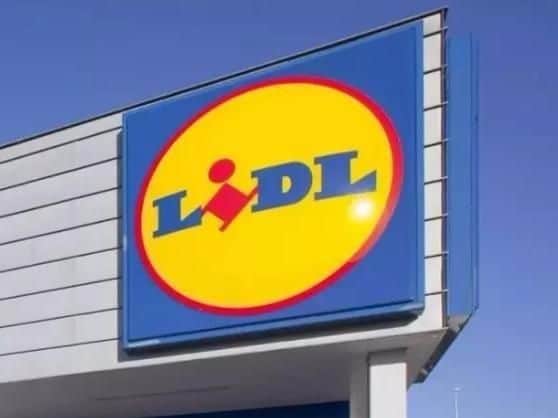 People are being urged not to enter their details.