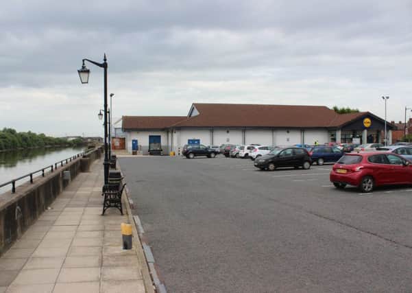 The car park at the former Lidl supermarket in Gainsborough is to be used for pay and display parking.