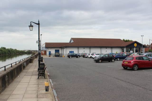 The car park at the former Lidl supermarket in Gainsborough is to be used for pay and display parking.