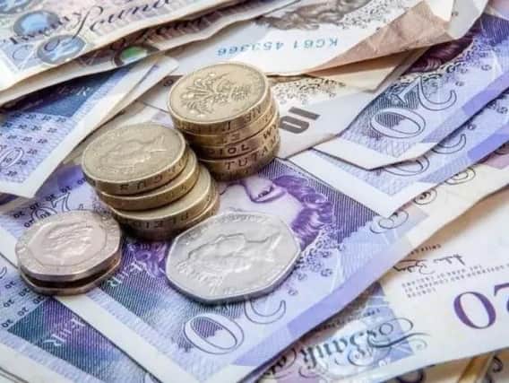 The gender pay gaps for Lincolnshire authorities have been revealed.