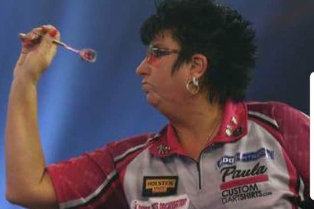 Paula Jacklin in action.