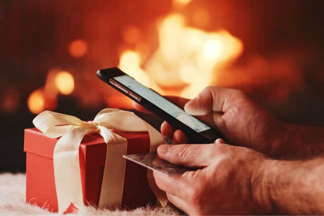 Make sure to not miss out on ordering your Christmas pressies to arrive in time for the big day itself (Photo: Shutterstock)