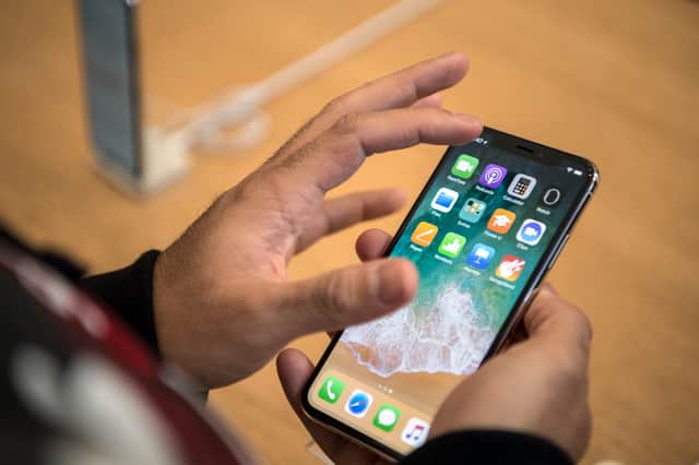 Screen time is not an indicator of smartphone addiction, according to a new study (Photo: Carl Court/Getty Images)