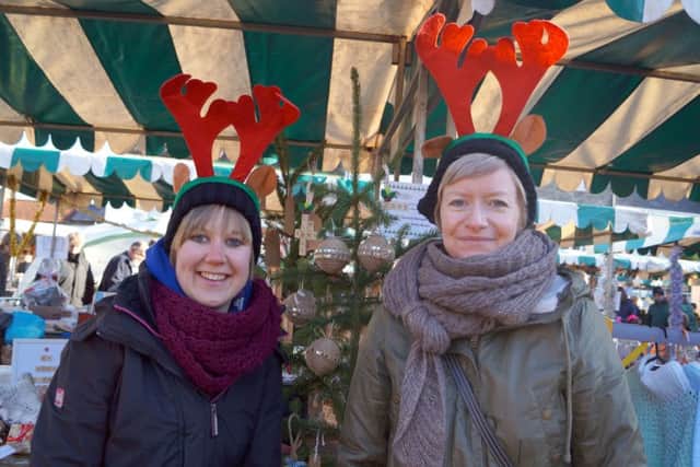 Rachel Stringfellow and Kerry Brant got festive on their stall EMN-171127-064524001