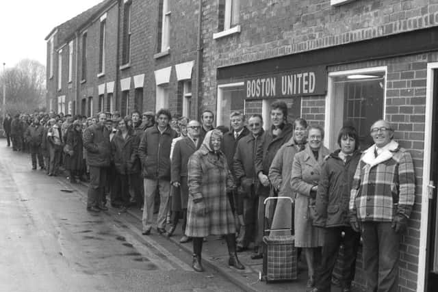 Here we see the queue in December 1982 for tickets to see Boston United take on Third Division Sheffield United and their million-pound team in the second round of the FA Cup at York Street the following week.