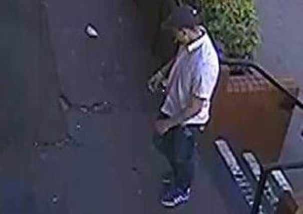 Police hope the public can recognise this man who may be able to help them in complex fraud case. ANL-171218-143716001