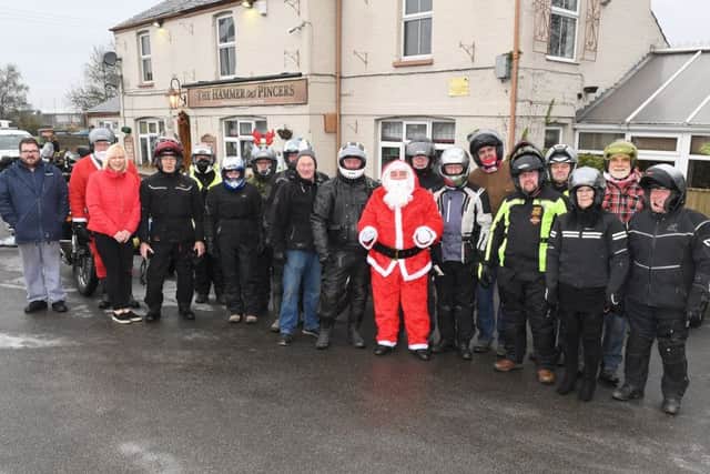 10th annual toy run for charity, leaving from Hammer and Pincers. EMN-171218-100833001