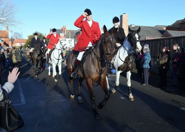 Blankney Hunt's Boxing Day meeting at Eastgate car park, Sleaford. EMN-171226-151531001