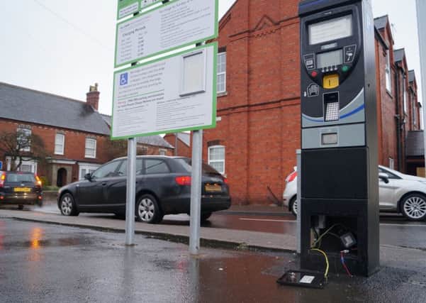 Damage to the Mill Road parking machine EMN-171227-112914001
