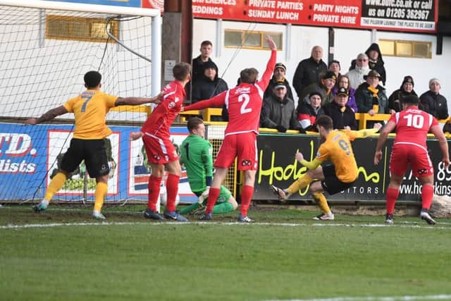 Boston United v Tamworth