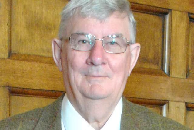 Peter Bedford EMN-180118-113135001