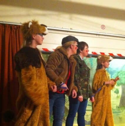 The Ferocious Lions with Derek and Rodney EMN-180219-080049001