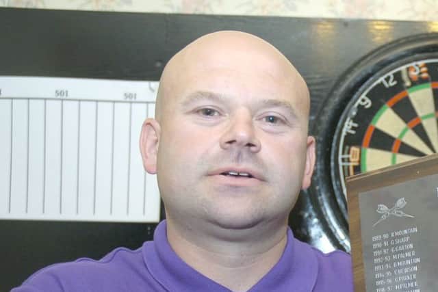 Adrian Parker. ENGEMN00220120406102321