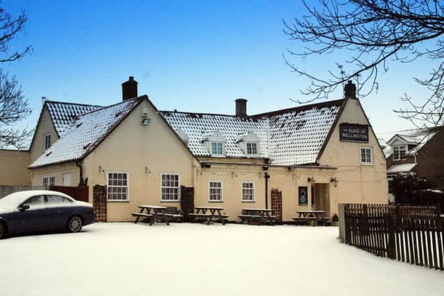 Views of Leasingham in the snow, by Bill Rayner. EMN-180103-162419001