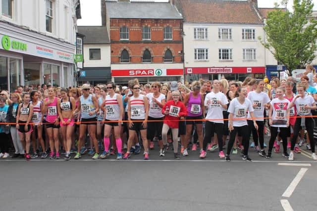 Louth Run For Life 2017. EMN-180503-153519002