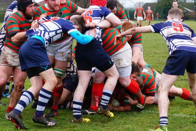 The pack power Tom Alldridge over the line for Rasen's try bouns point EMN-181203-092547002