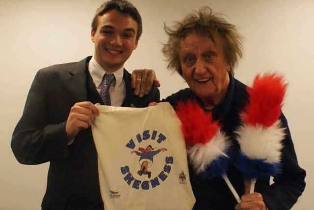 Robin Hunter-Clark pictured with Sir Ken Dodd. ANL-180314-072848001
