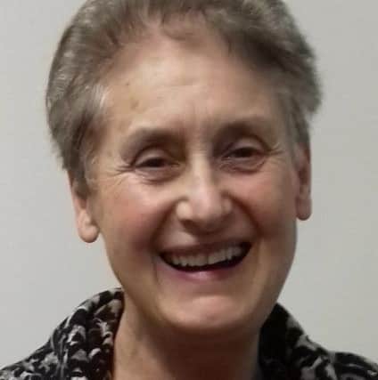 Lion Jackie Jewell EMN-180318-163645001